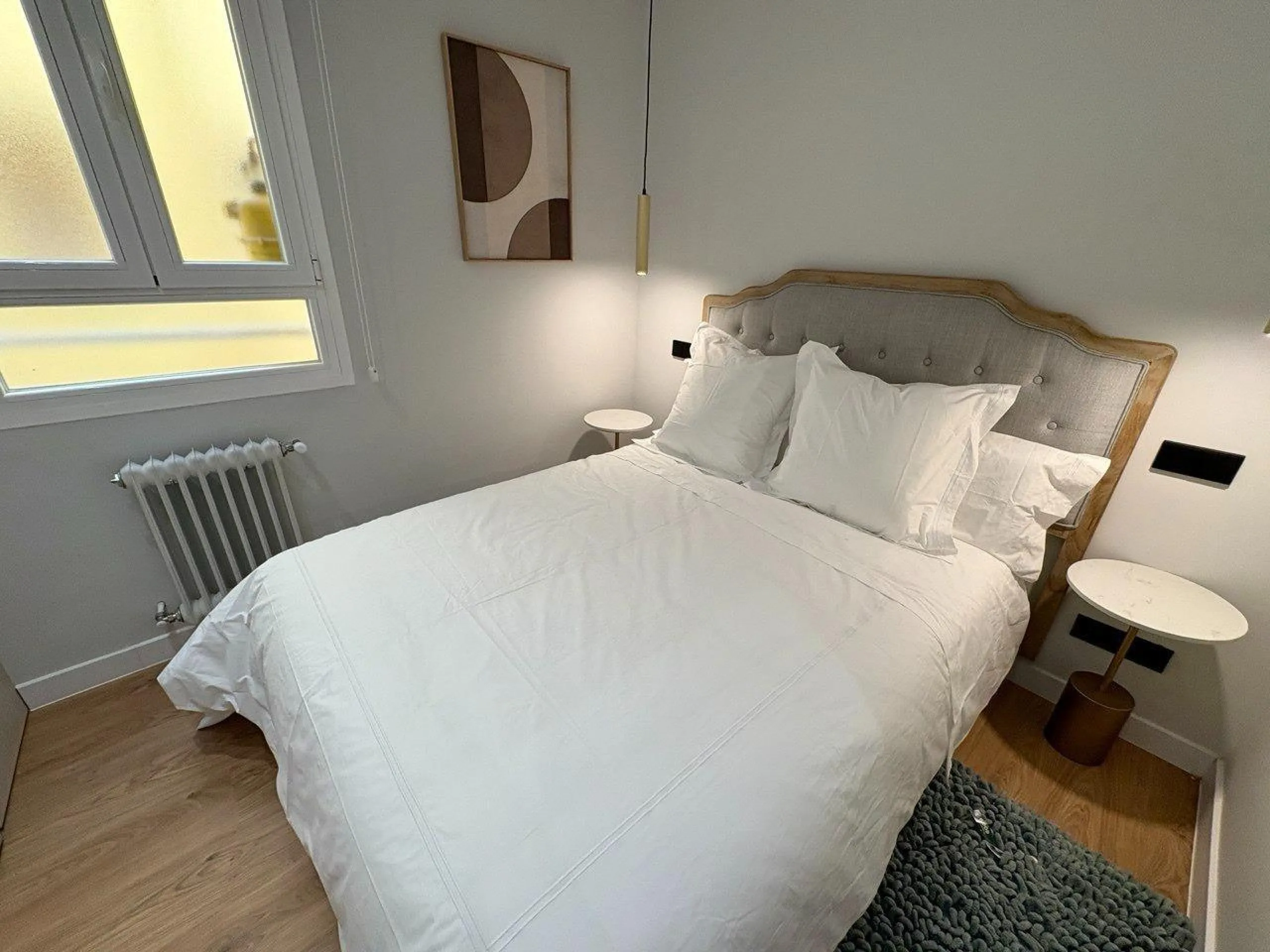 ELEGANTE VIVIENDA EXTERIOR REFORMADA CON ORIENTACIÓN SUR EN EL BARRIO DE SALAMANCA