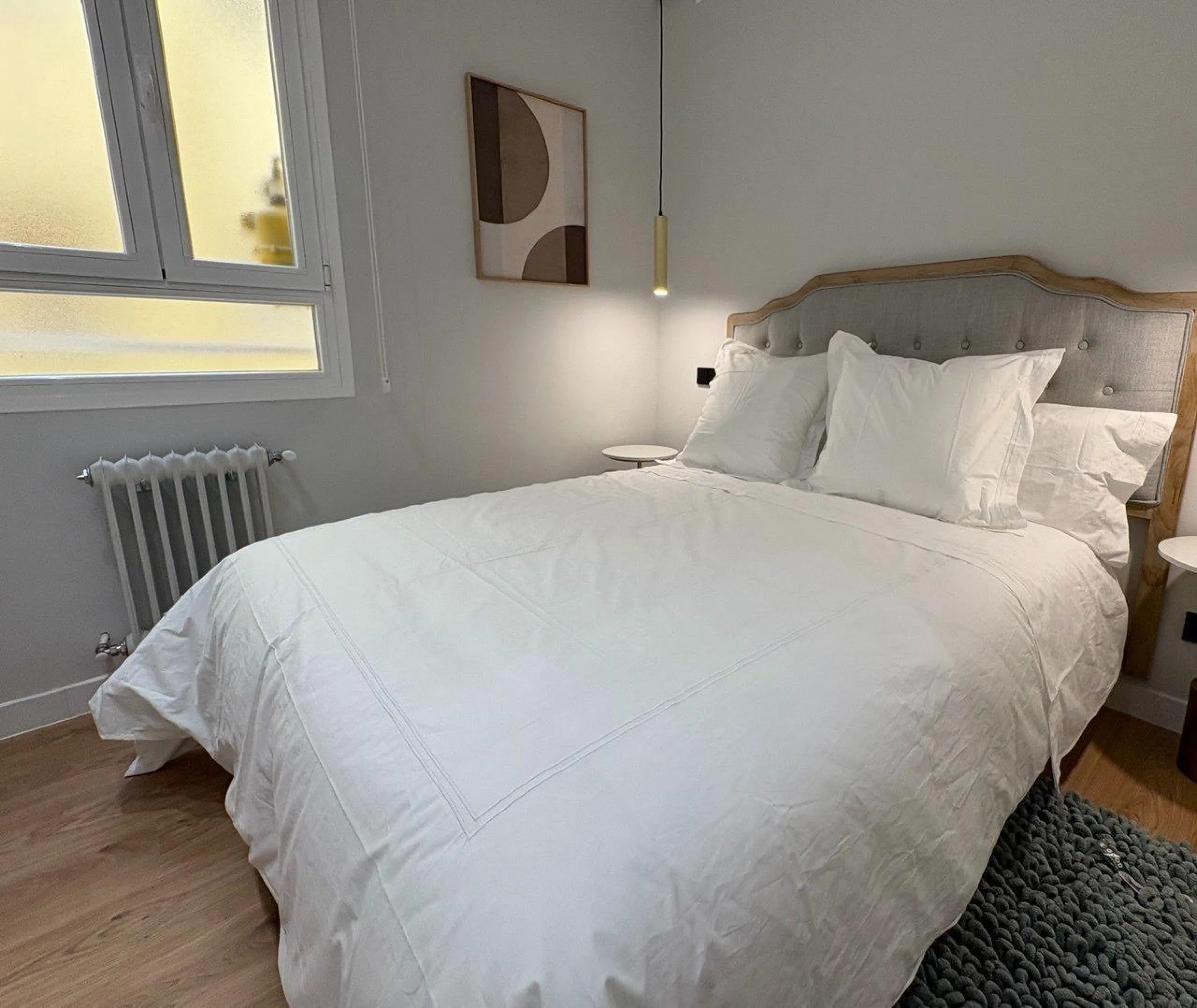 ELEGANTE VIVIENDA EXTERIOR REFORMADA CON ORIENTACIÓN SUR EN EL BARRIO DE SALAMANCA
