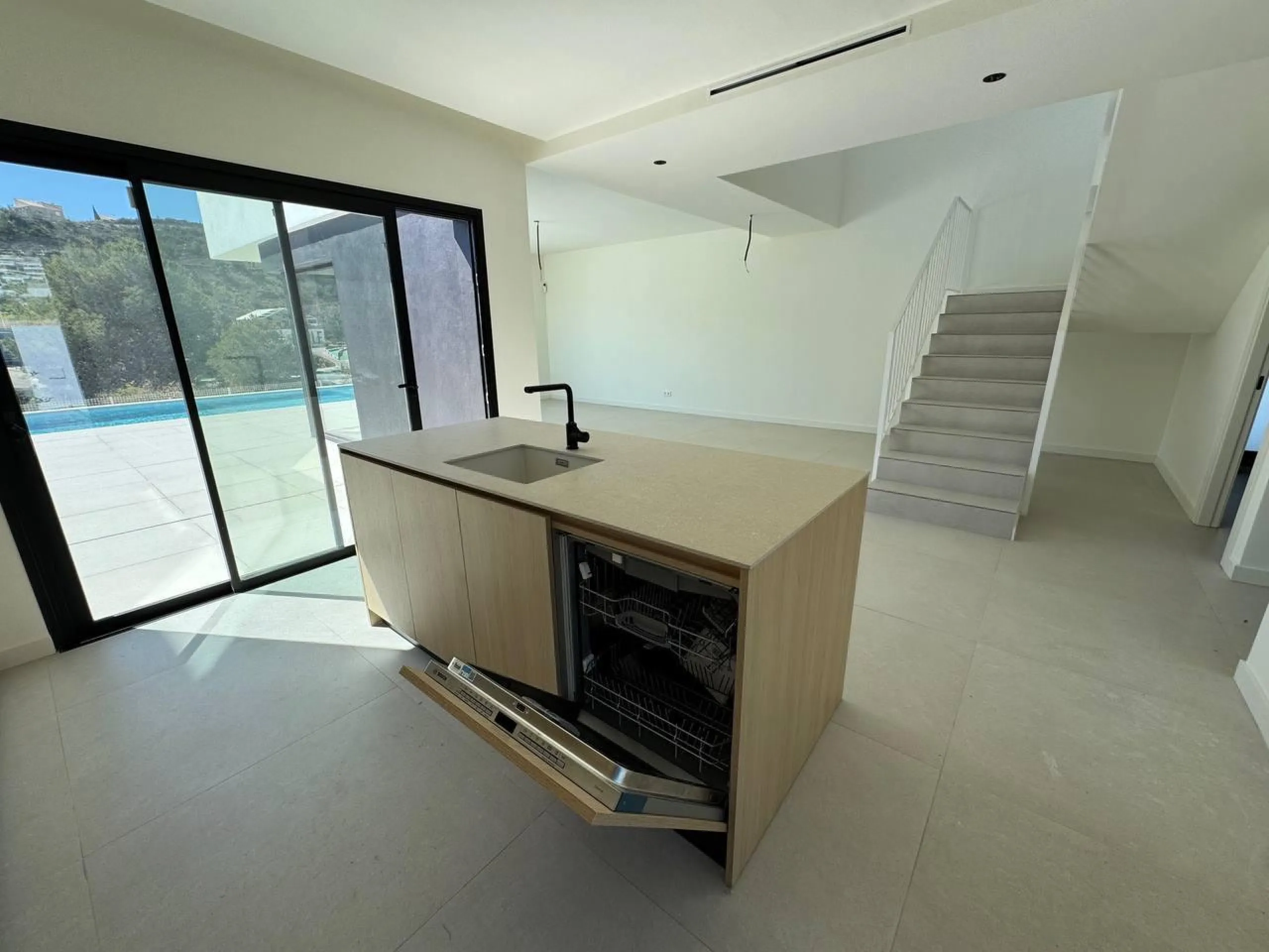 Luxury Villa in Balcón de Finestrat: A Private Paradise 🌅🏡