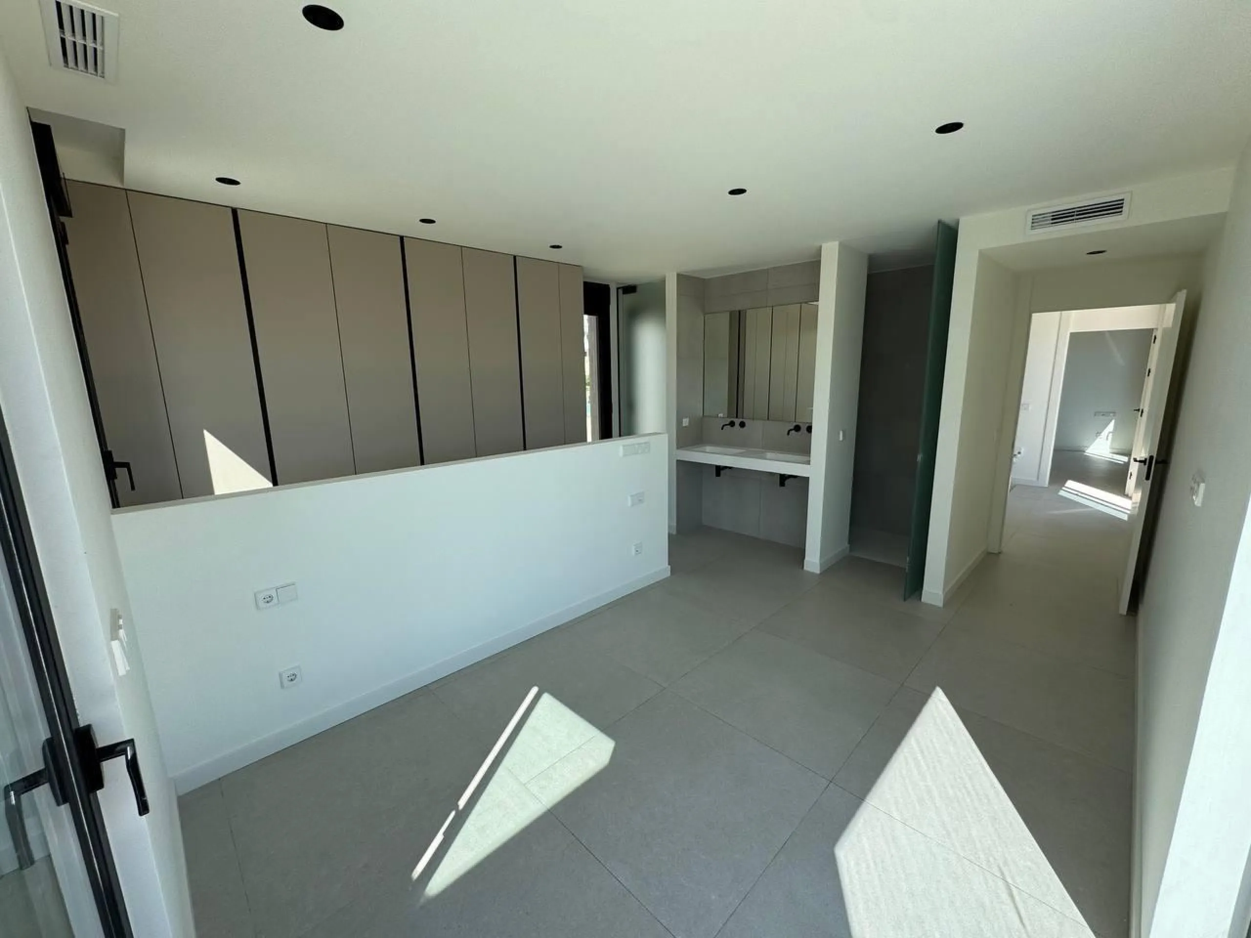 Luxury Villa in Balcón de Finestrat: A Private Paradise 🌅🏡