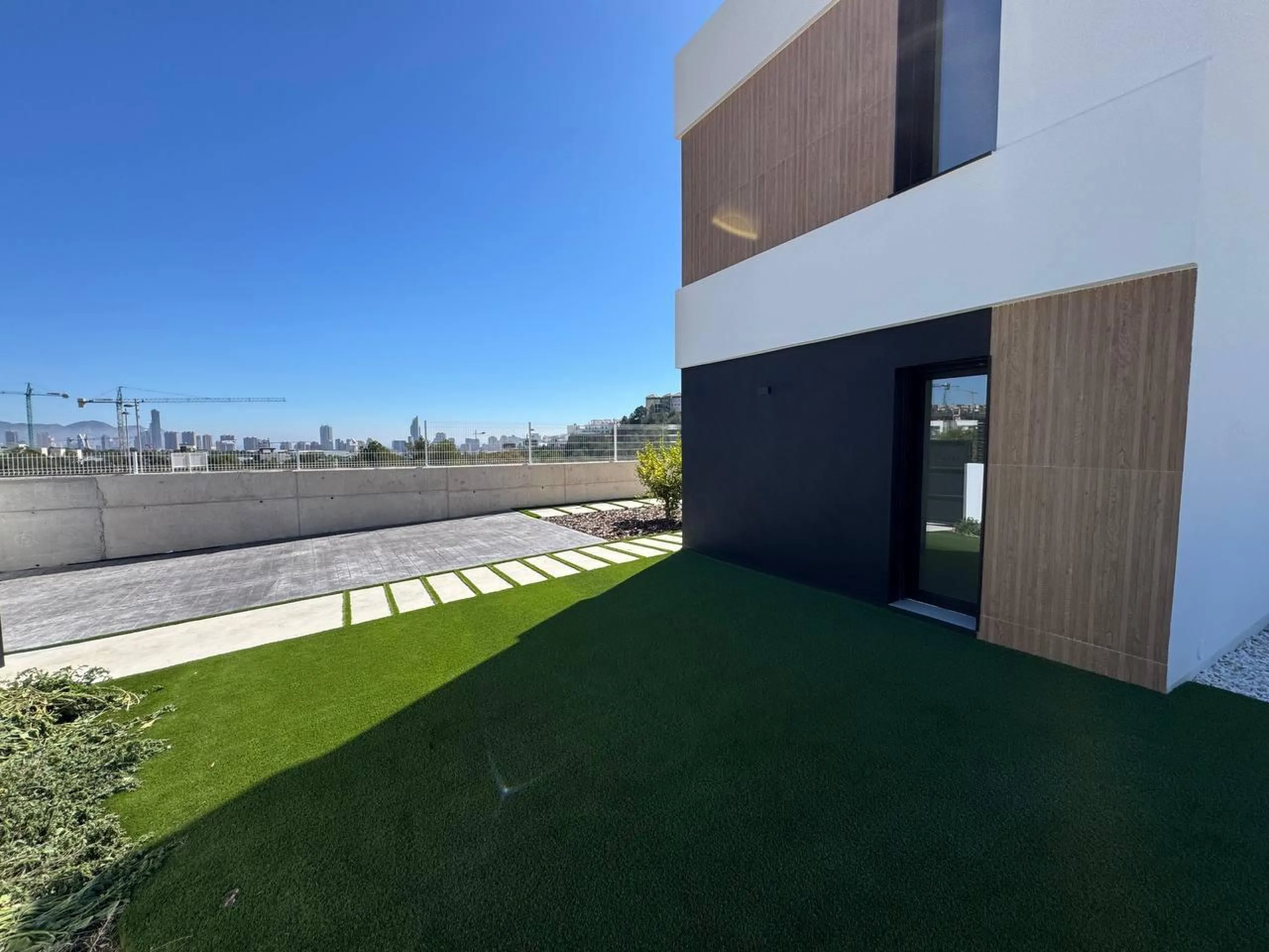 Luxury Villa in Balcón de Finestrat: A Private Paradise 🌅🏡
