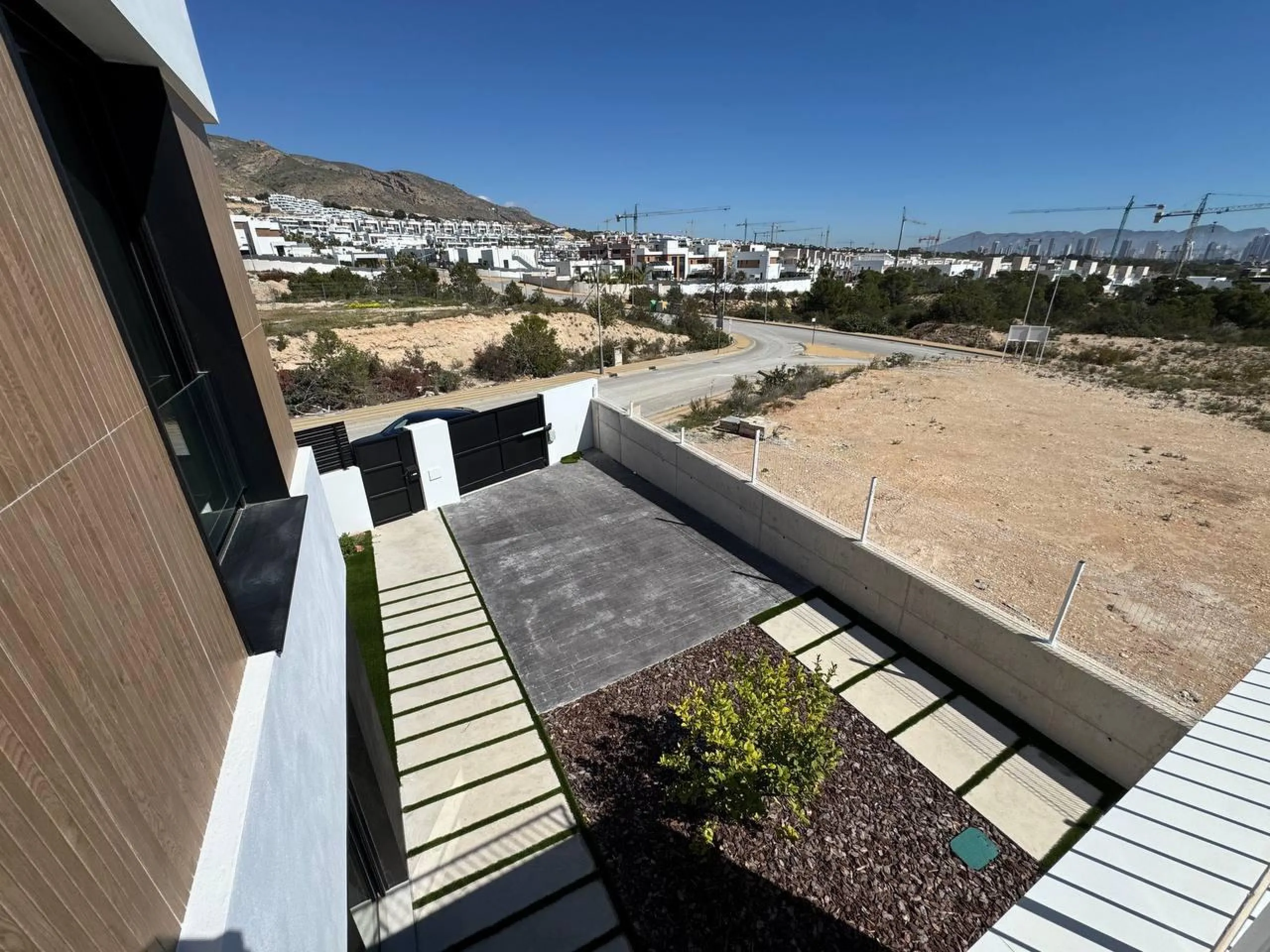 Luxury Villa in Balcón de Finestrat: A Private Paradise 🌅🏡