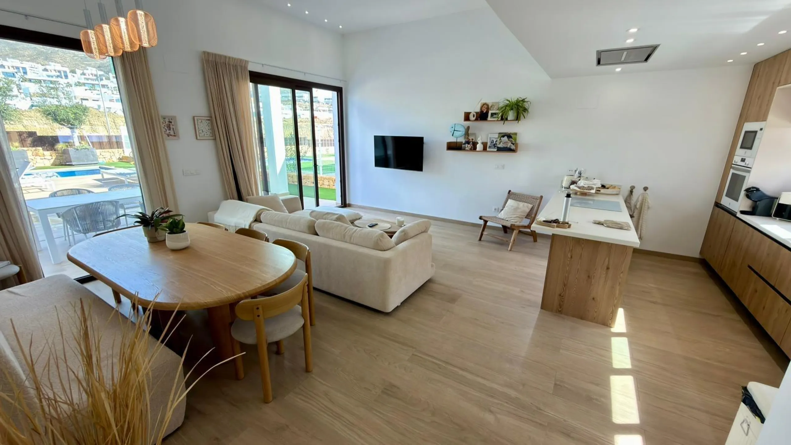 🏡 Modern villa for sale in Finestrat