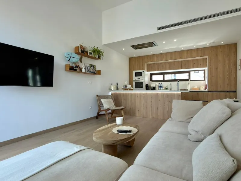 🏡 Modern villa for sale in Finestrat
