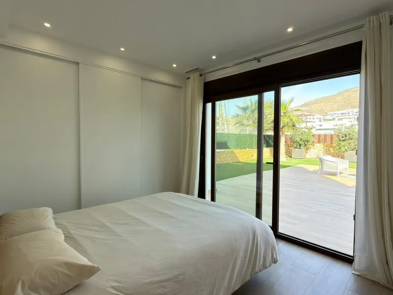 🏡 Modern villa for sale in Finestrat