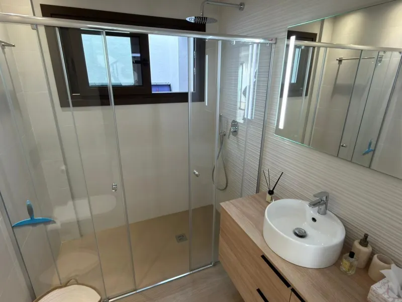 🏡 Modern villa for sale in Finestrat