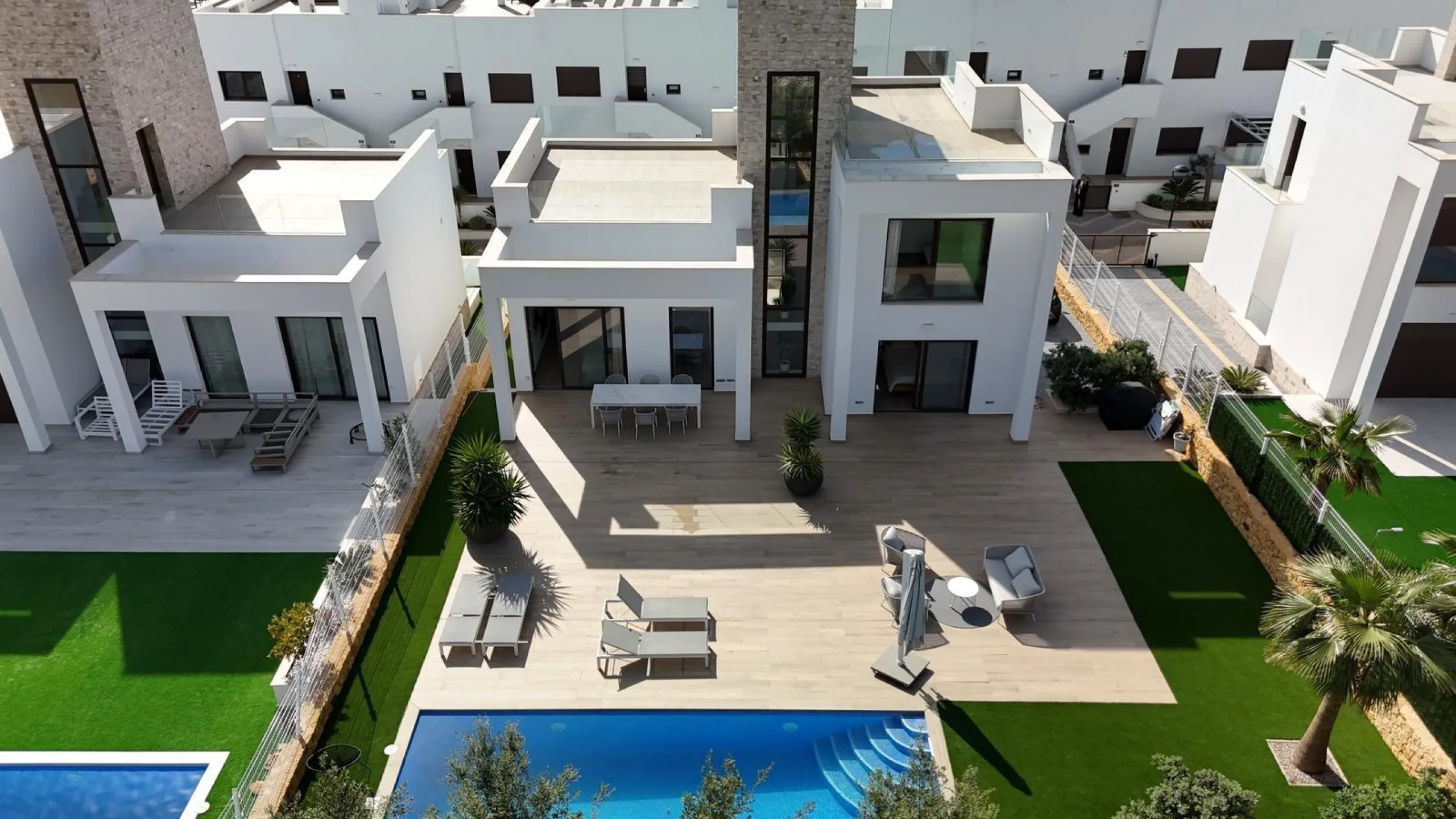 🏡 Modern villa for sale in Finestrat