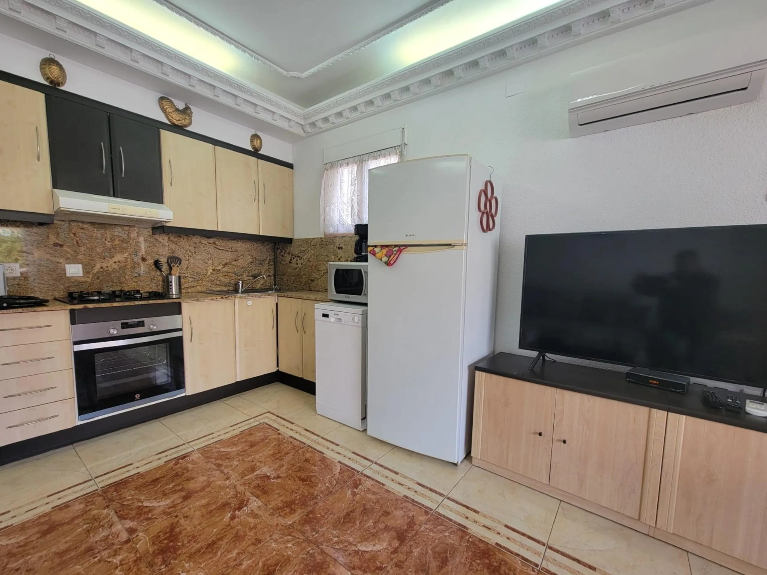 Townhouse with Solarium in Chaparal