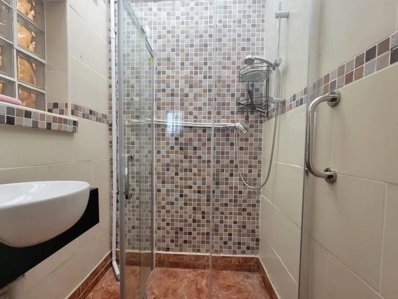 Townhouse with Solarium in Chaparal