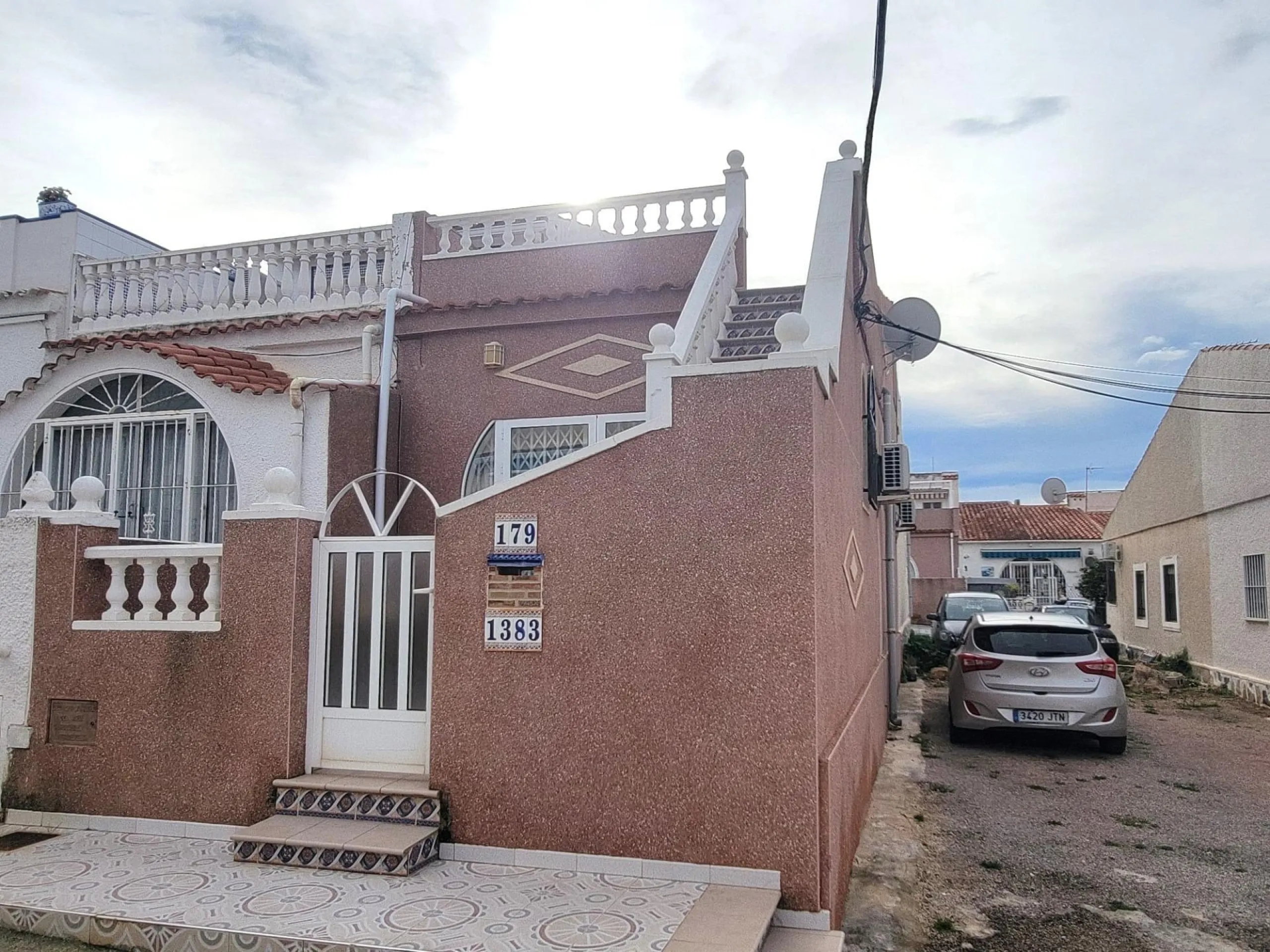 Townhouse with Solarium in Chaparal
