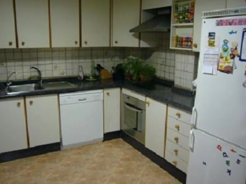 Amplio Piso Reformado en La Florida, Alicante - €183,000
