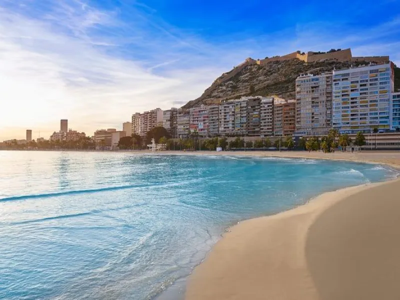 Amplio Piso Reformado en La Florida, Alicante - €183,000
