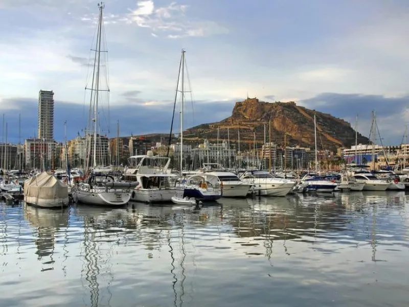Amplio Piso Reformado en La Florida, Alicante - €183,000