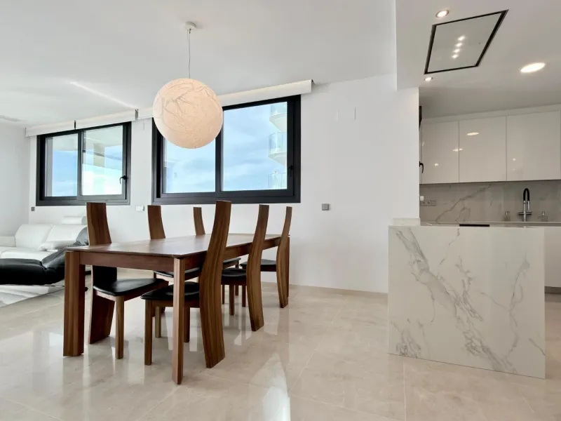 ✨ Exclusivo ático en Sunset Cliffs, Benidorm – lujo, amplitud y vistas incomparables ✨