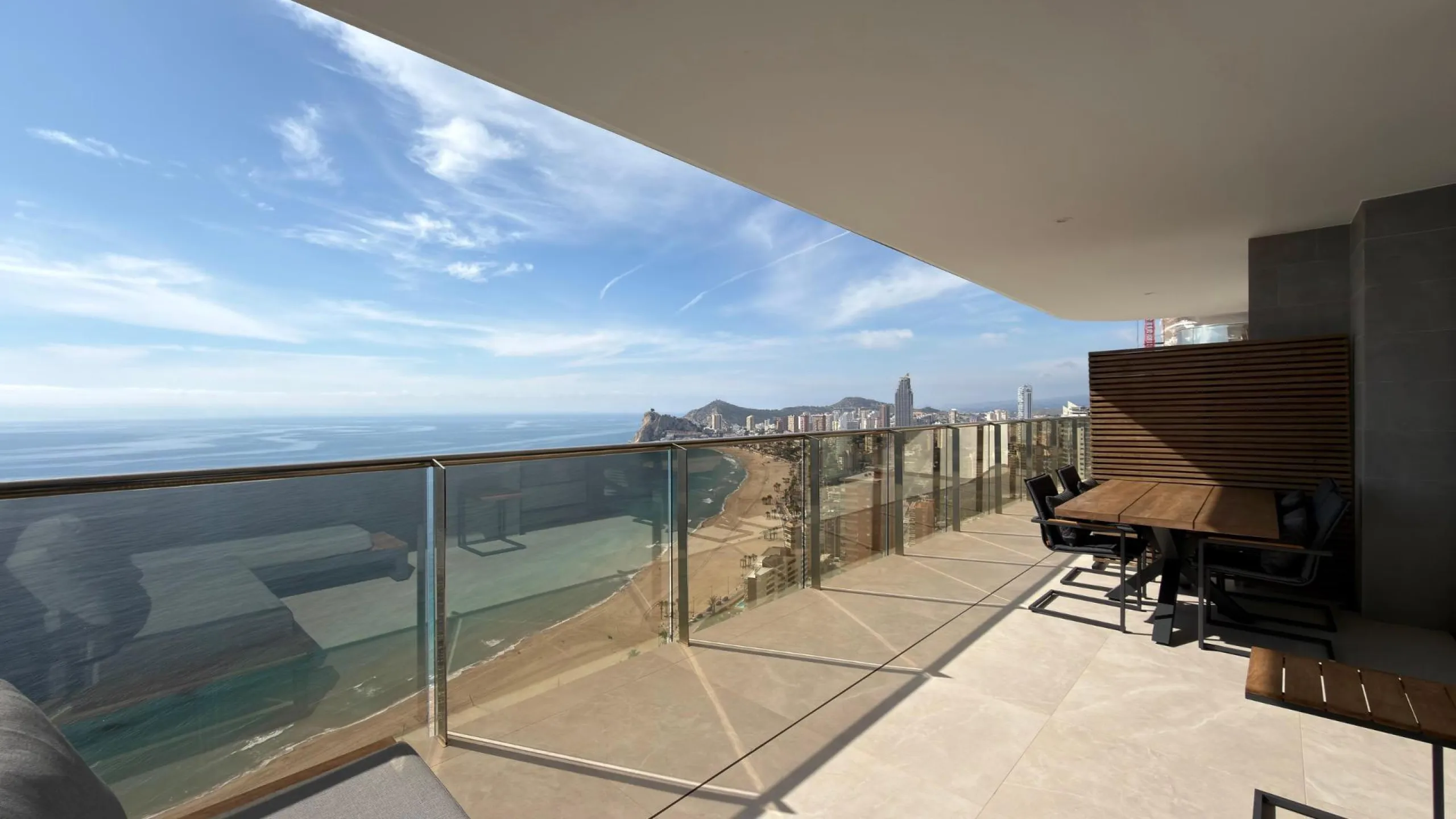 ✨ Exclusive penthouse in Sunset Cliffs, Benidorm – luxury, spaciousness and unparalleled views ✨
