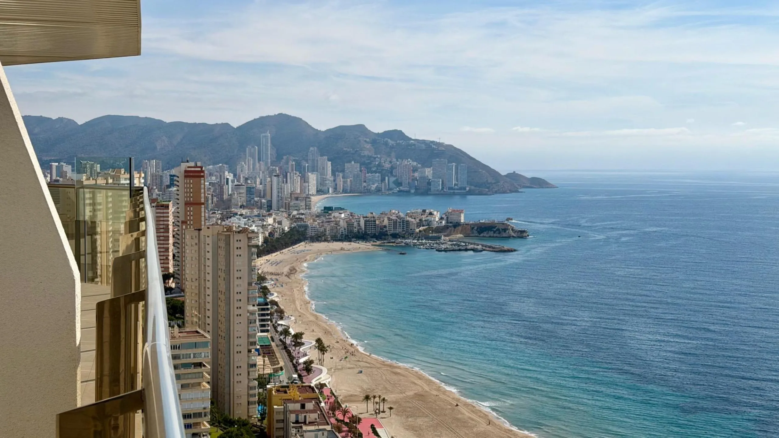 ✨ Exclusive penthouse in Sunset Cliffs, Benidorm – luxury, spaciousness and unparalleled views ✨