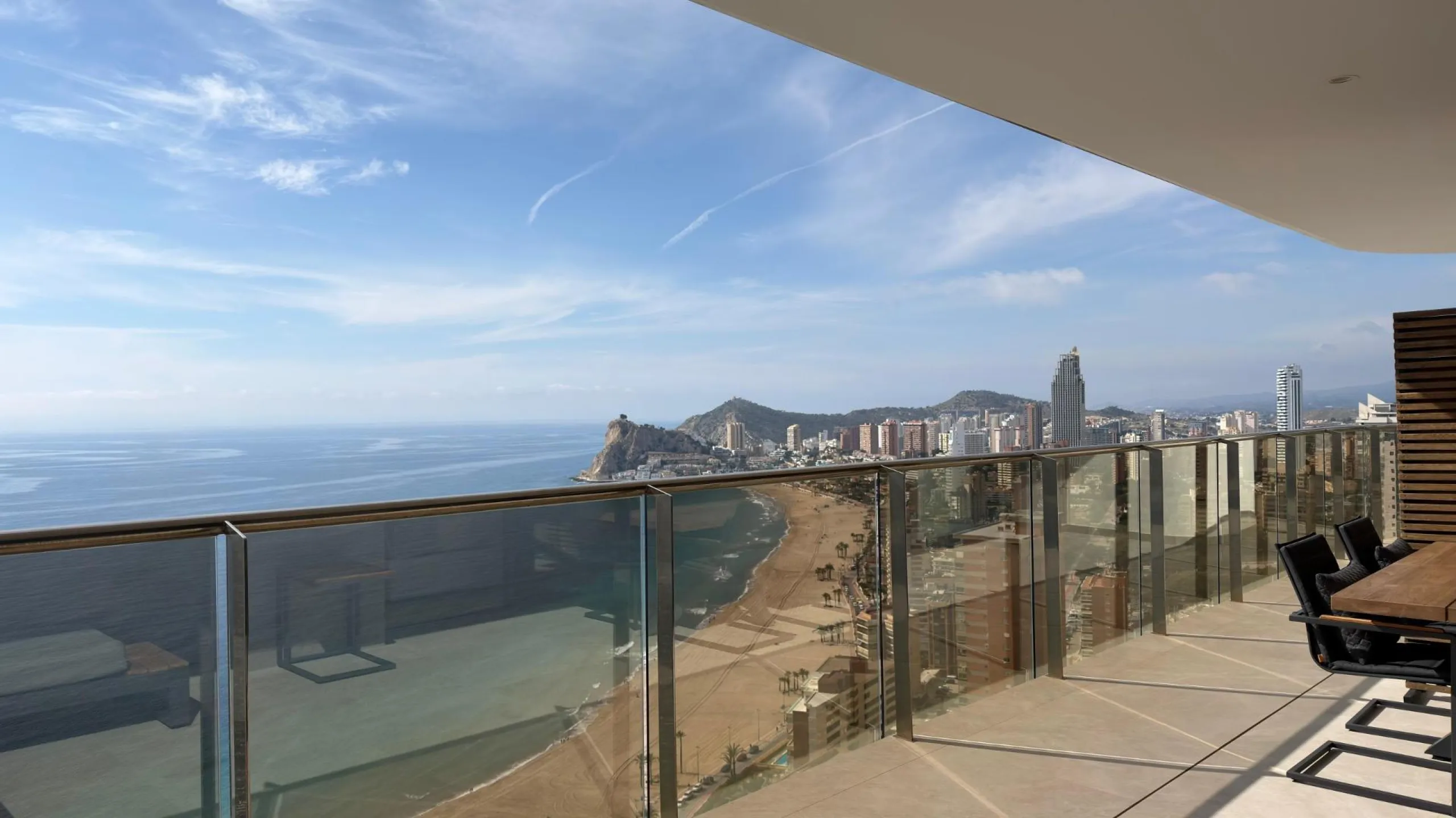 ✨ Exclusive penthouse in Sunset Cliffs, Benidorm – luxury, spaciousness and unparalleled views ✨