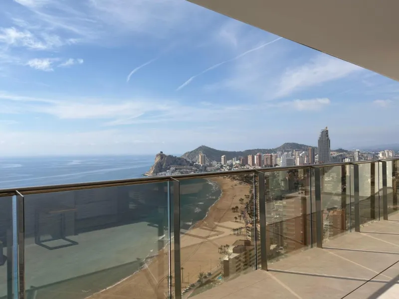✨ Exclusive penthouse in Sunset Cliffs, Benidorm – luxury, spaciousness and unparalleled views ✨