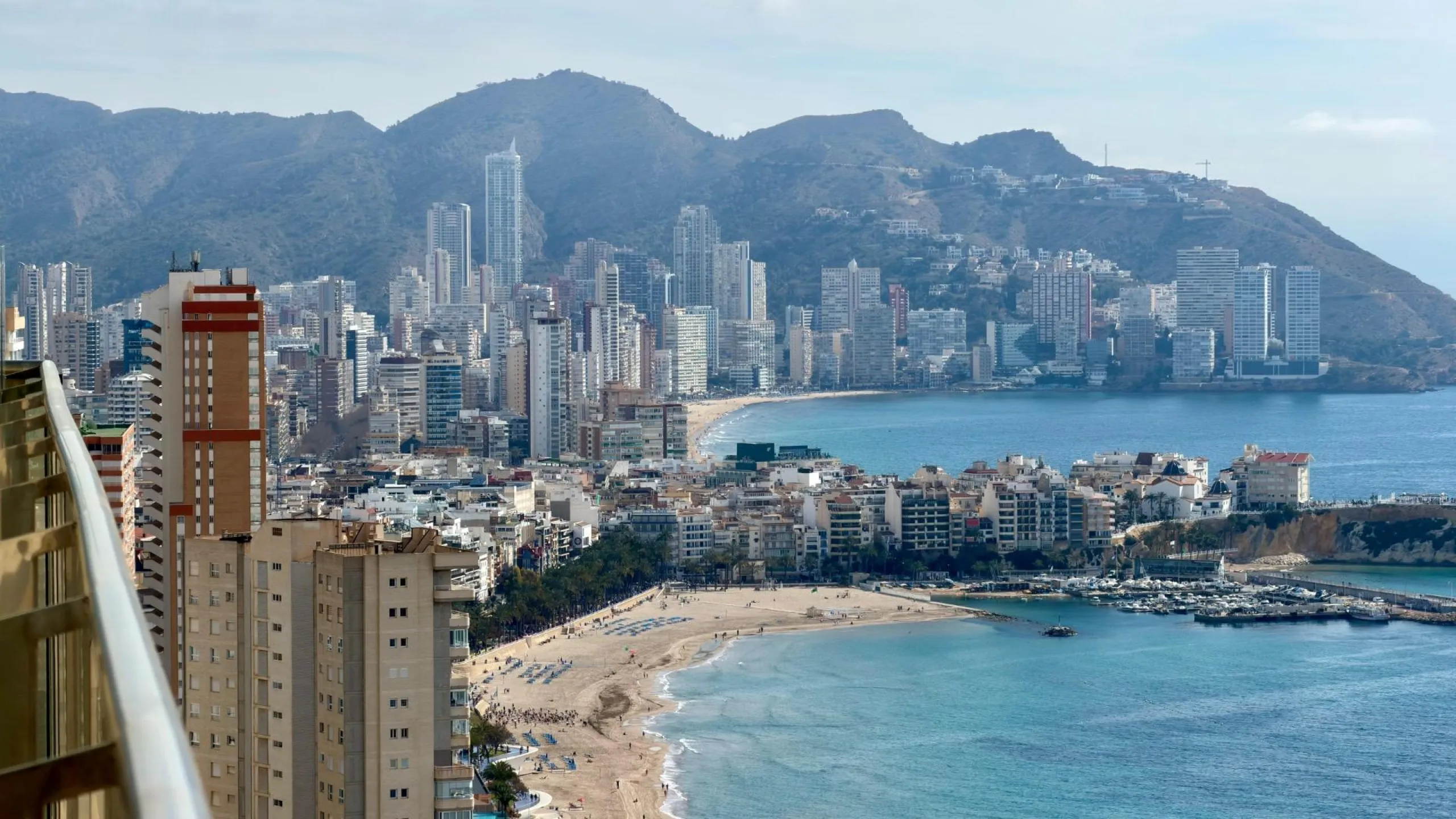 ✨ Exclusive penthouse in Sunset Cliffs, Benidorm – luxury, spaciousness and unparalleled views ✨