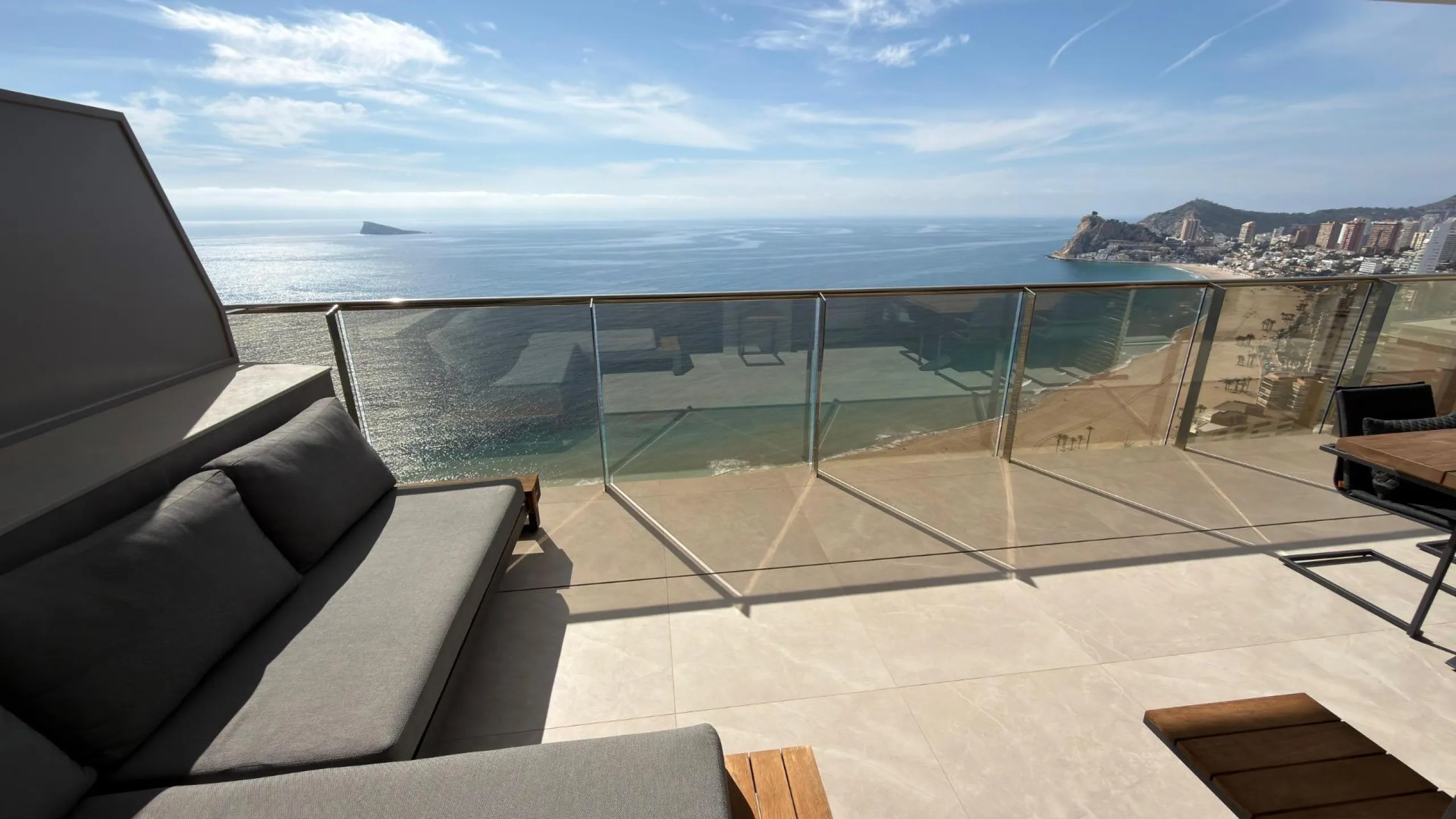 ✨ Exclusive penthouse in Sunset Cliffs, Benidorm – luxury, spaciousness and unparalleled views ✨