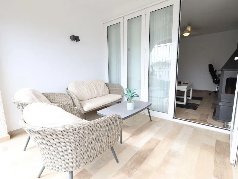 Dúplex reformado con dos plantas independientes en Cabo Roig
