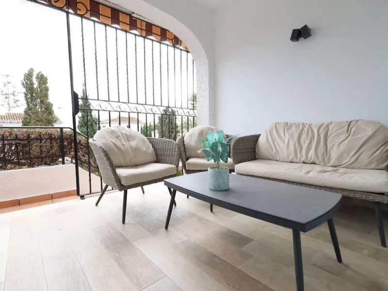 Dúplex reformado con dos plantas independientes en Cabo Roig
