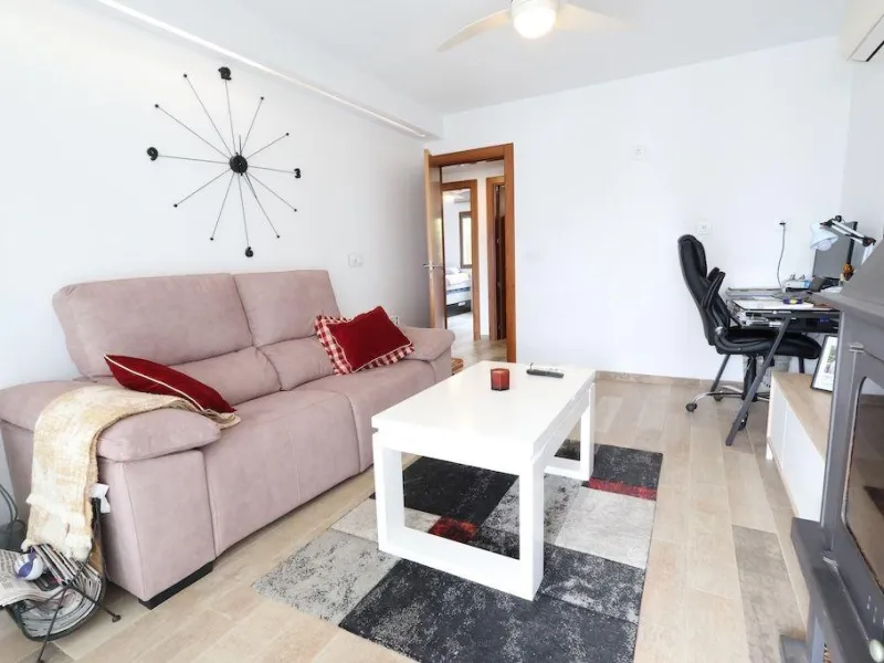 Dúplex reformado con dos plantas independientes en Cabo Roig