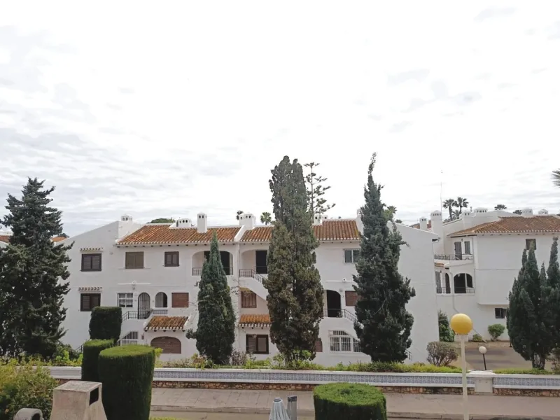 Dúplex reformado con dos plantas independientes en Cabo Roig