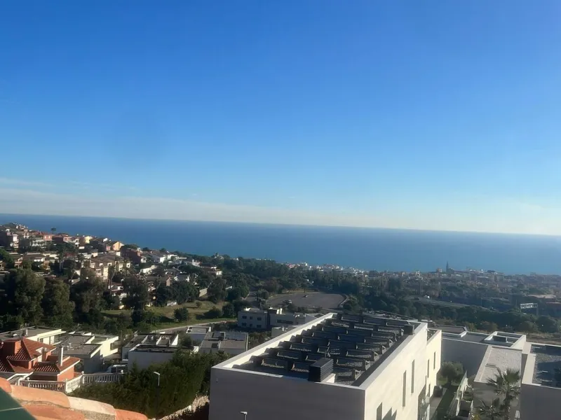 Development plot with residential investment potential in Teia, Barcelona