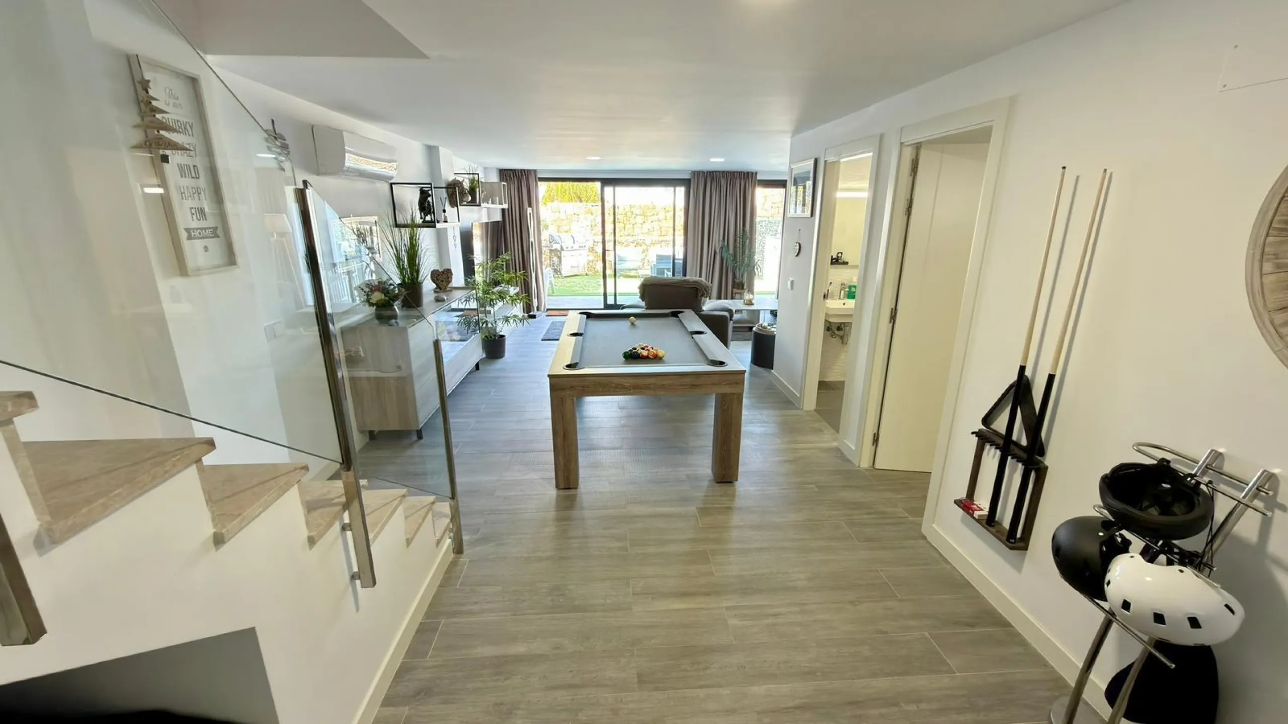 🌿✨ Espectacular dúplex moderno en Camporrosso Village – amplitud, vistas y estilo de vida premium ✨🌿