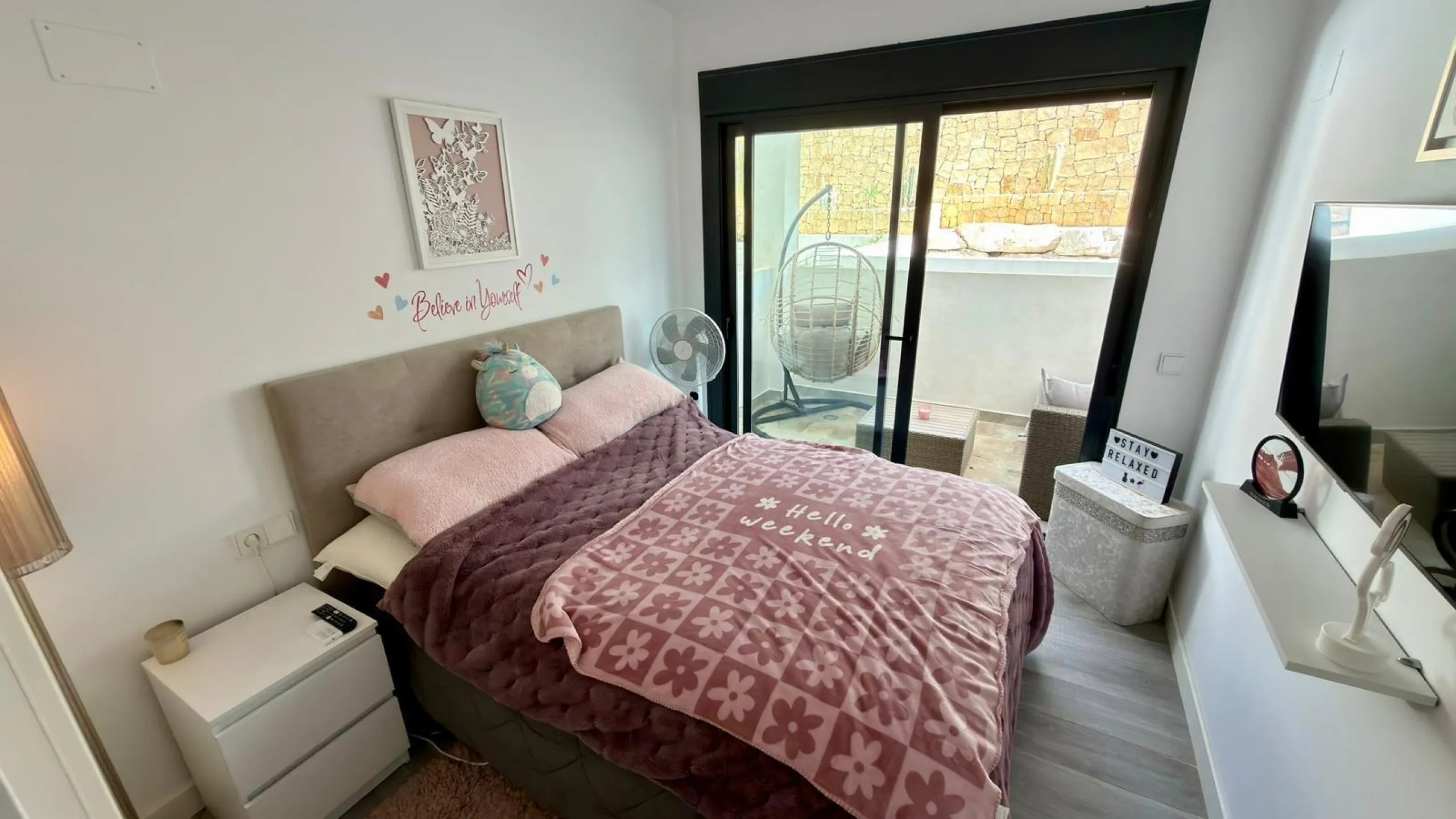 🌿✨ Espectacular dúplex moderno en Camporrosso Village – amplitud, vistas y estilo de vida premium ✨🌿