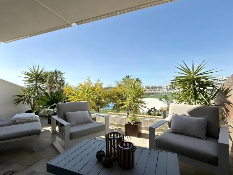 🌿✨ Espectacular dúplex moderno en Camporrosso Village – amplitud, vistas y estilo de vida premium ✨🌿