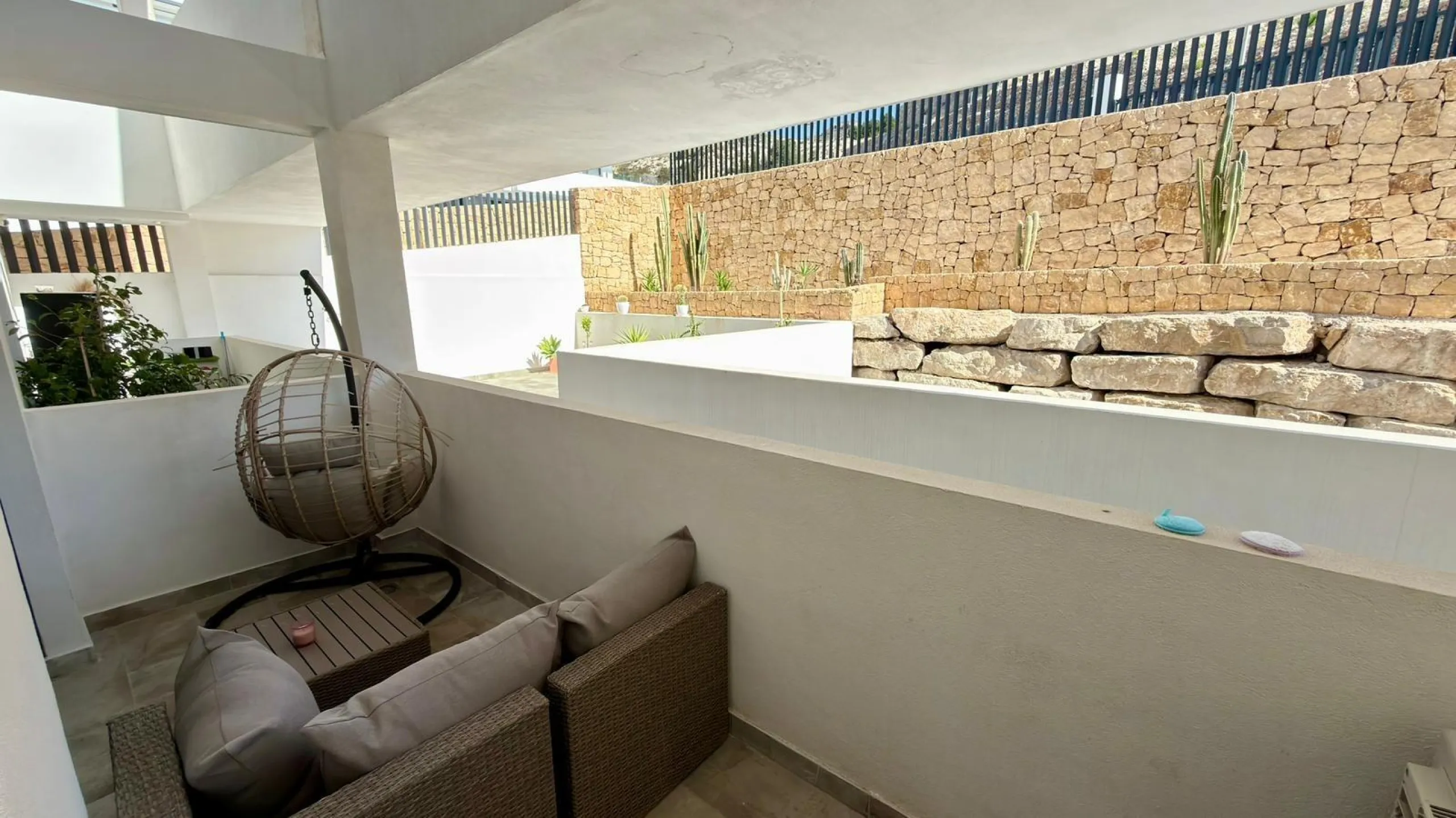 🌿✨ Espectacular dúplex moderno en Camporrosso Village – amplitud, vistas y estilo de vida premium ✨🌿