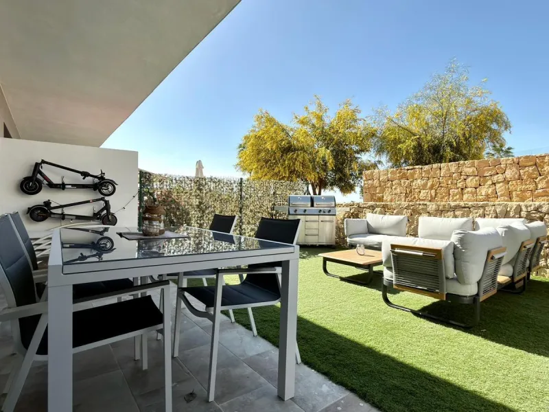 🌿✨ Espectacular dúplex moderno en Camporrosso Village – amplitud, vistas y estilo de vida premium ✨🌿