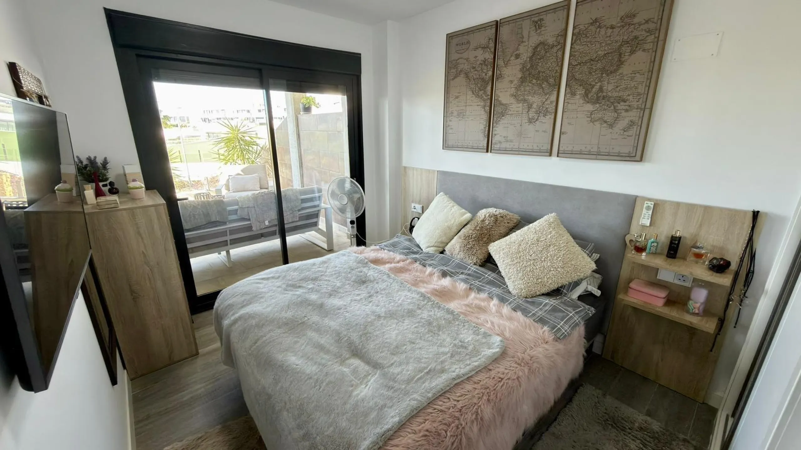 🌿✨ Espectacular dúplex moderno en Camporrosso Village – amplitud, vistas y estilo de vida premium ✨🌿