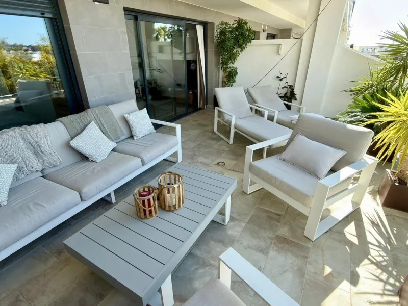 🌿✨ Espectacular dúplex moderno en Camporrosso Village – amplitud, vistas y estilo de vida premium ✨🌿