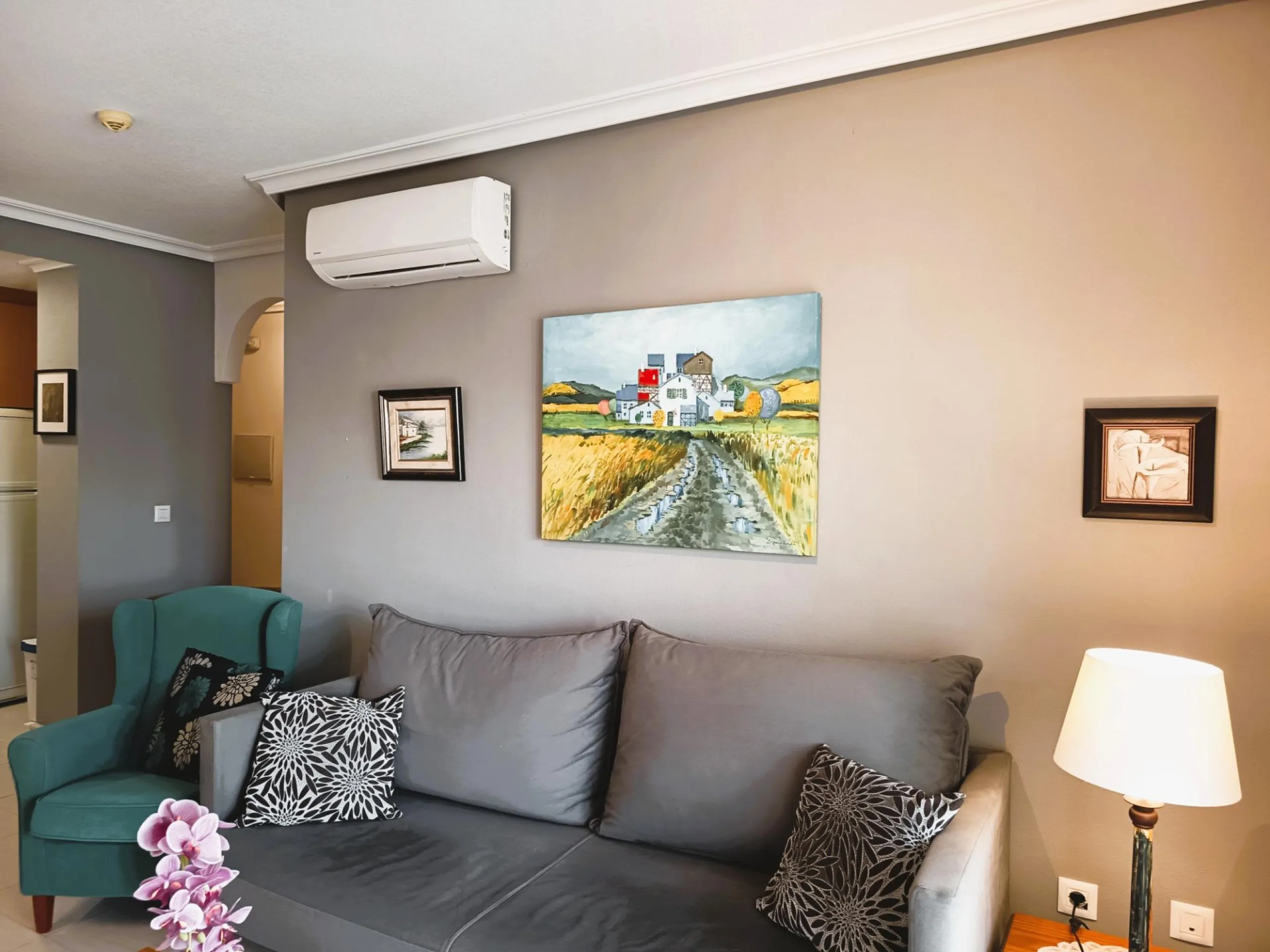 Penthouse with sun terrace and sea views in Cabo Roig