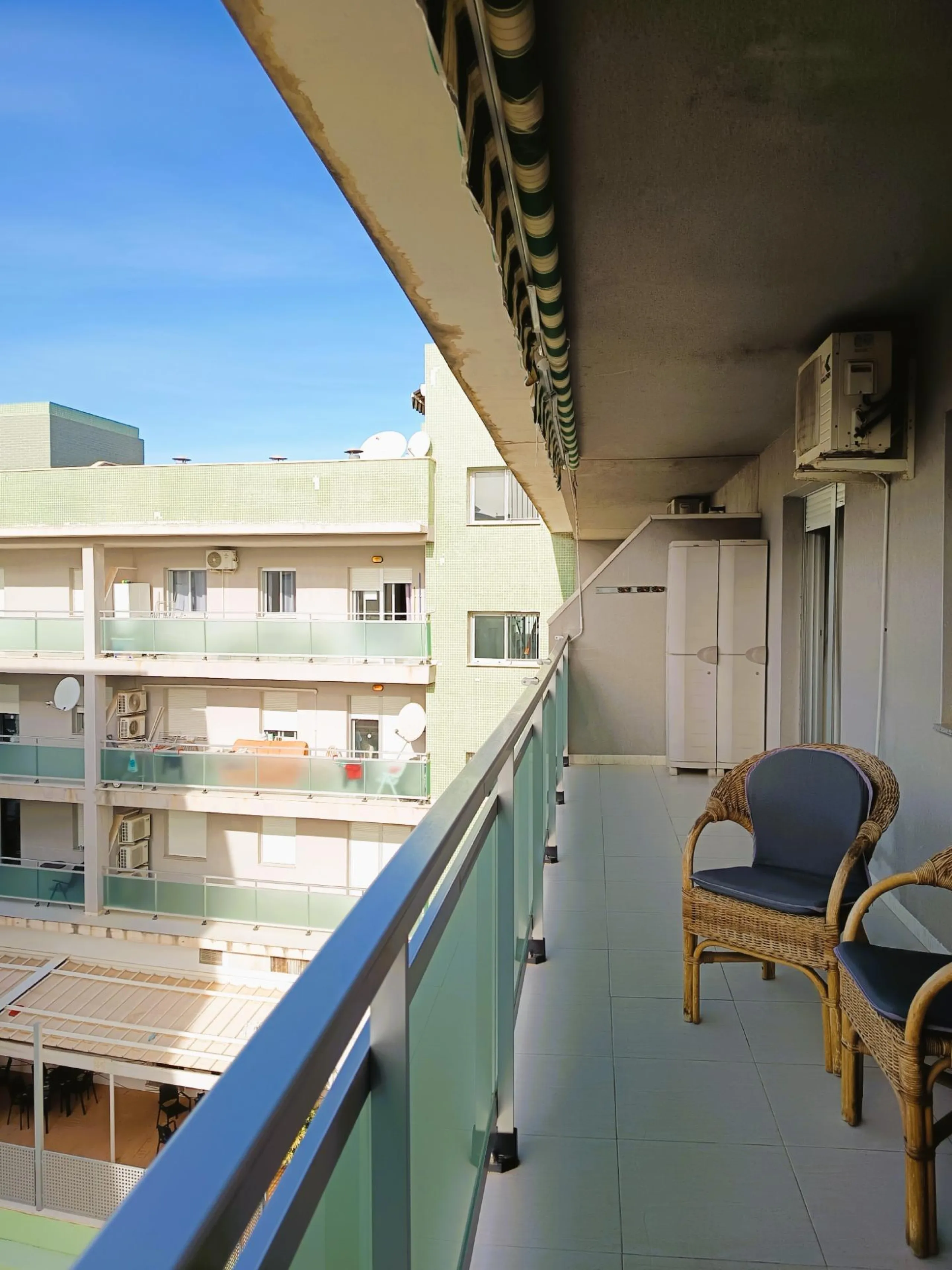 Penthouse with sun terrace and sea views in Cabo Roig