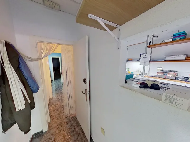TRANSFER - Spacious Office for Rent - Opportunity in Torrevieja, Habaneras Area
