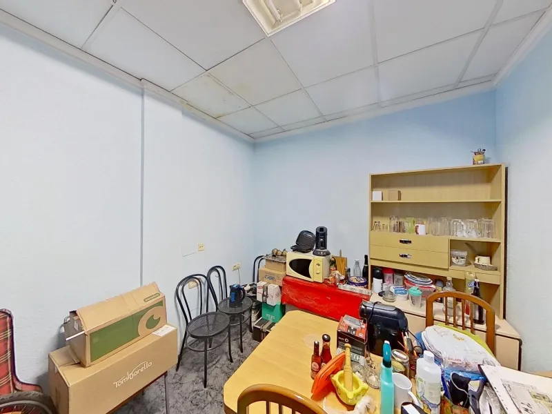 TRANSFER - Spacious Office for Rent - Opportunity in Torrevieja, Habaneras Area