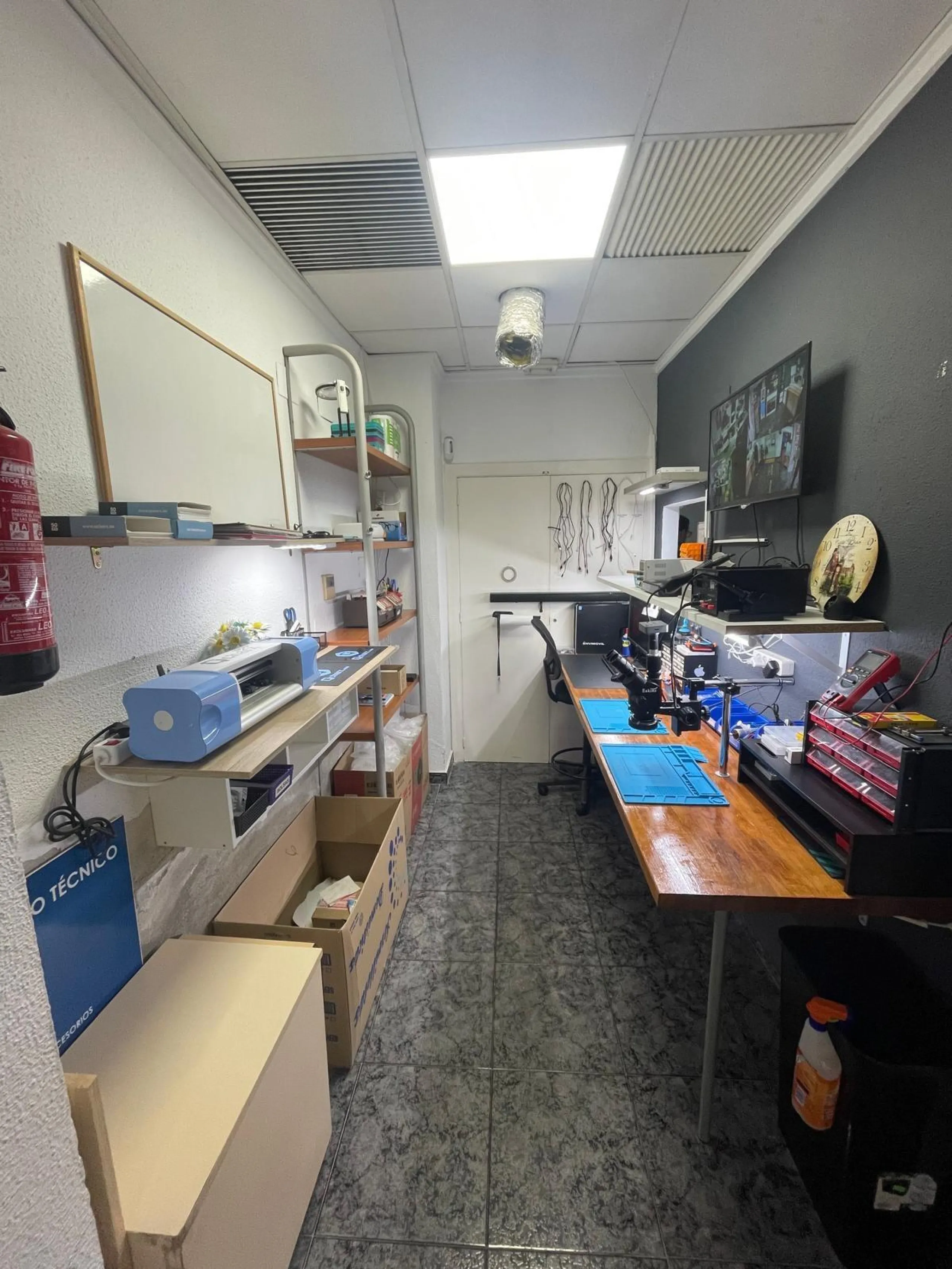 TRANSFER - Spacious Office for Rent - Opportunity in Torrevieja, Habaneras Area