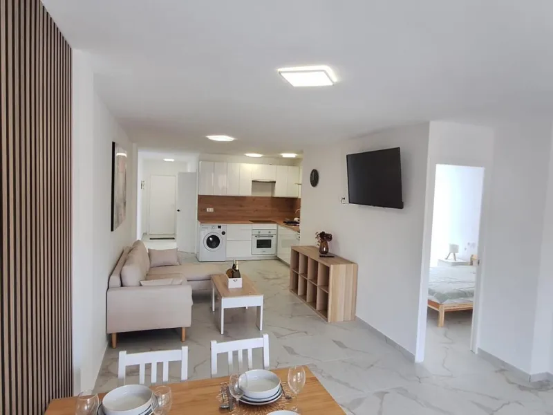 Encantador Apartamento Reformado en Torrevieja - Acequion