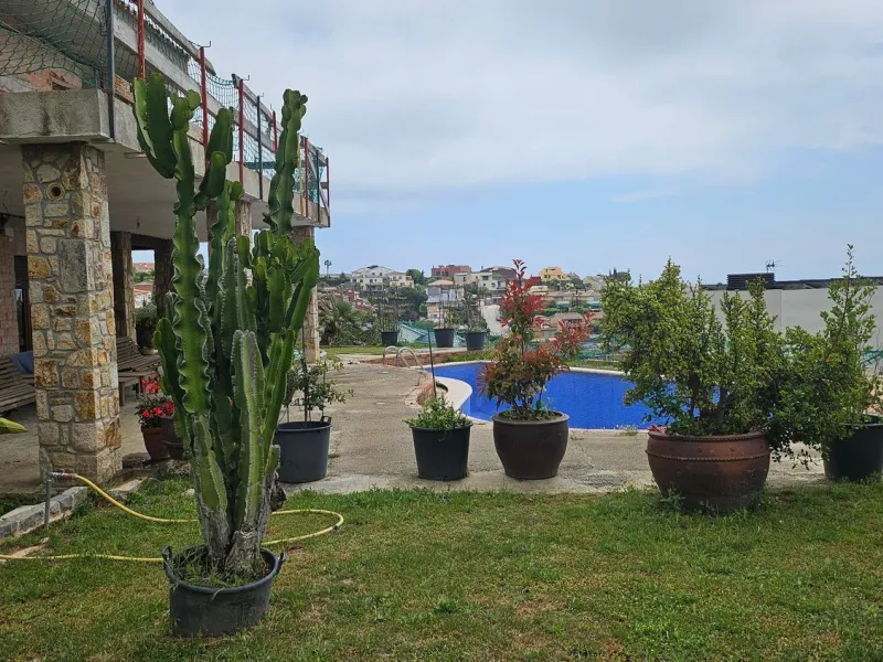 Development plot with residential investment potential in Teia, Barcelona