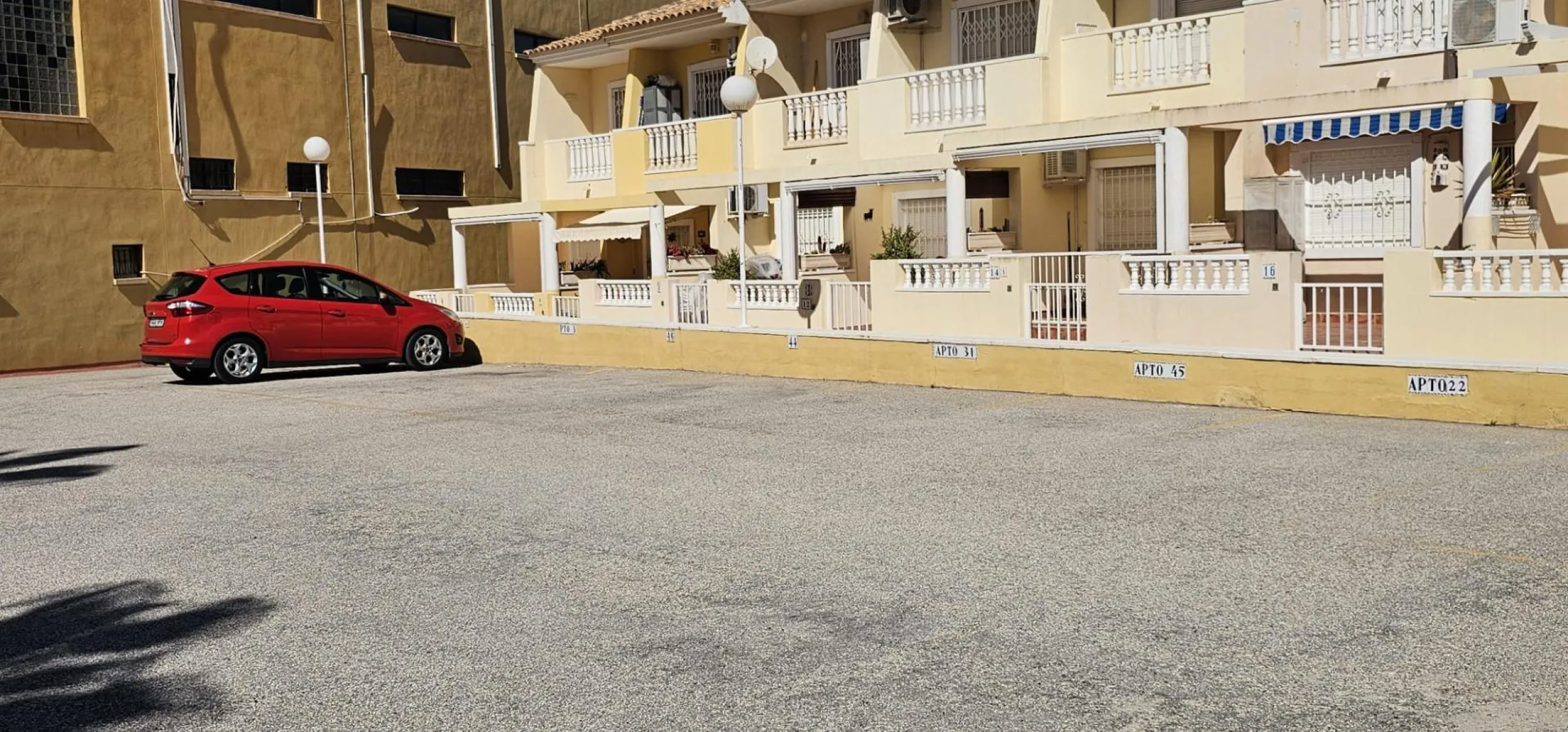 Cozy Bungalow in Guardamar del Segura with Pool and Views 2 Bedrooms 1 Bathroom