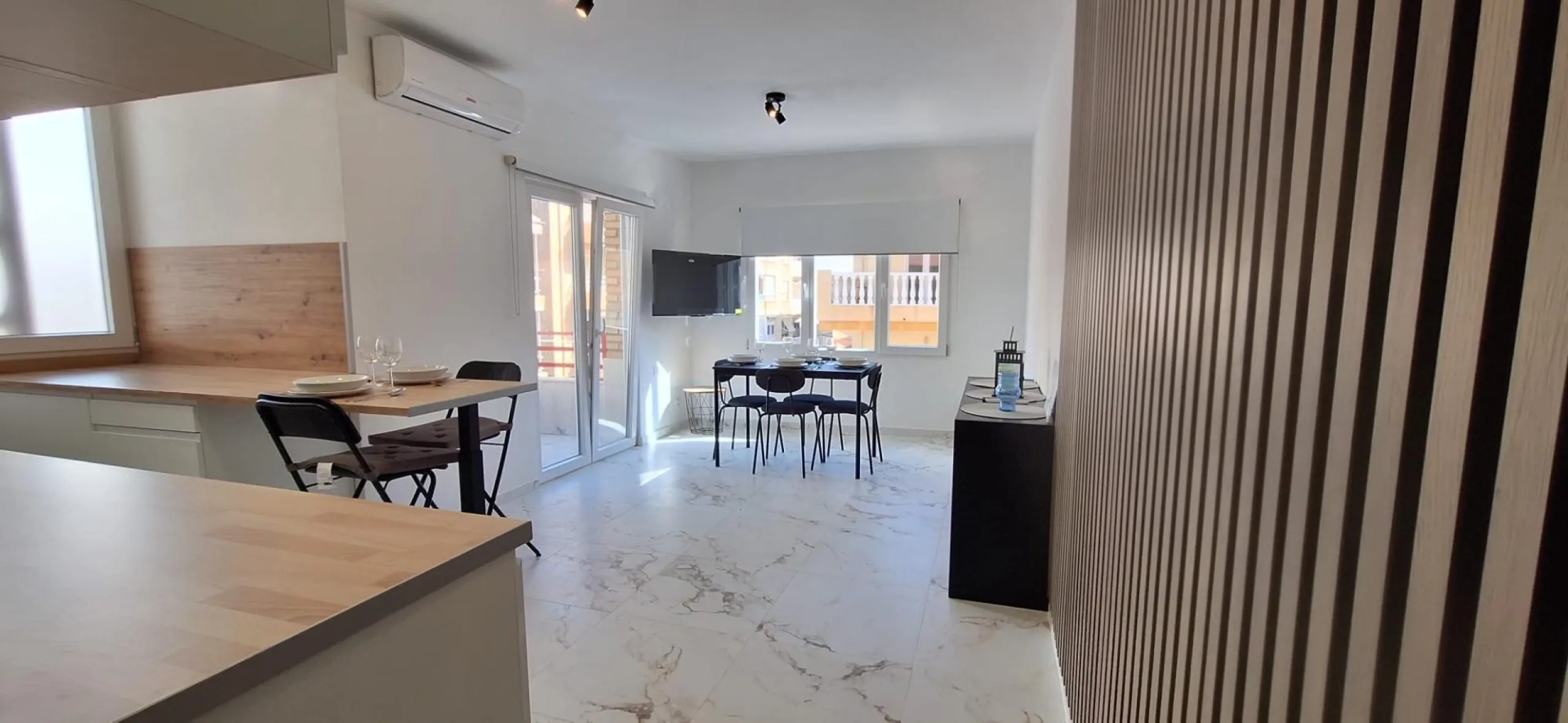 Modern renovated apartment just 400 meters from the sea in Torrevieja