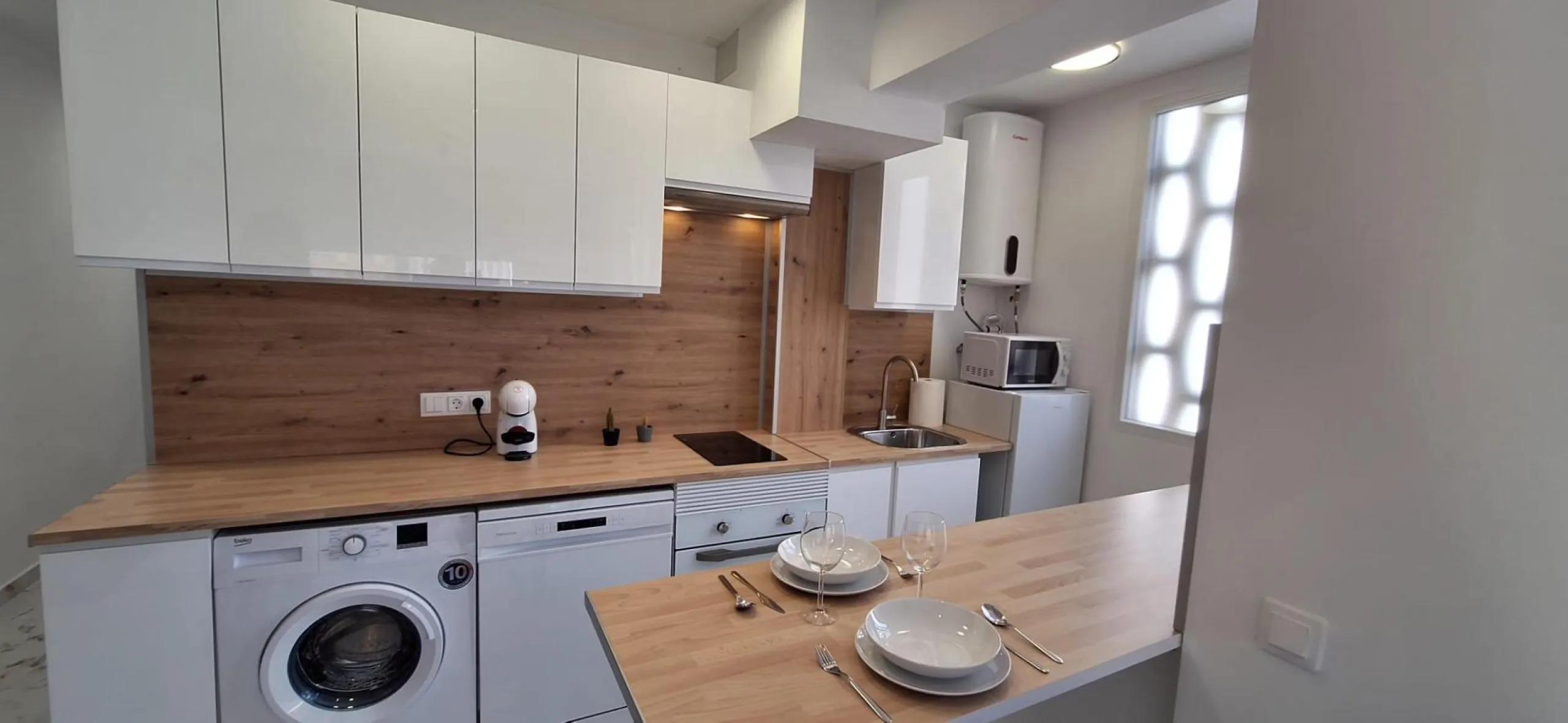 Modern renovated apartment just 400 meters from the sea in Torrevieja