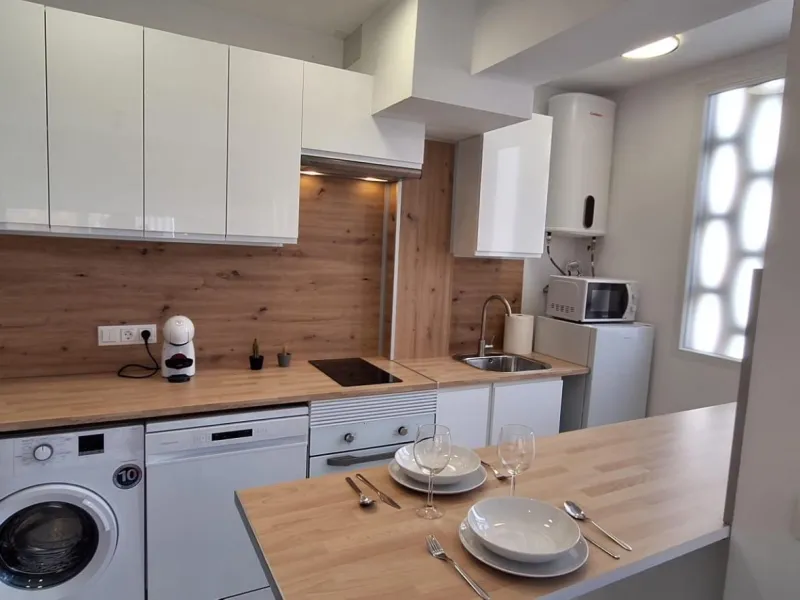 Modern renovated apartment just 400 meters from the sea in Torrevieja