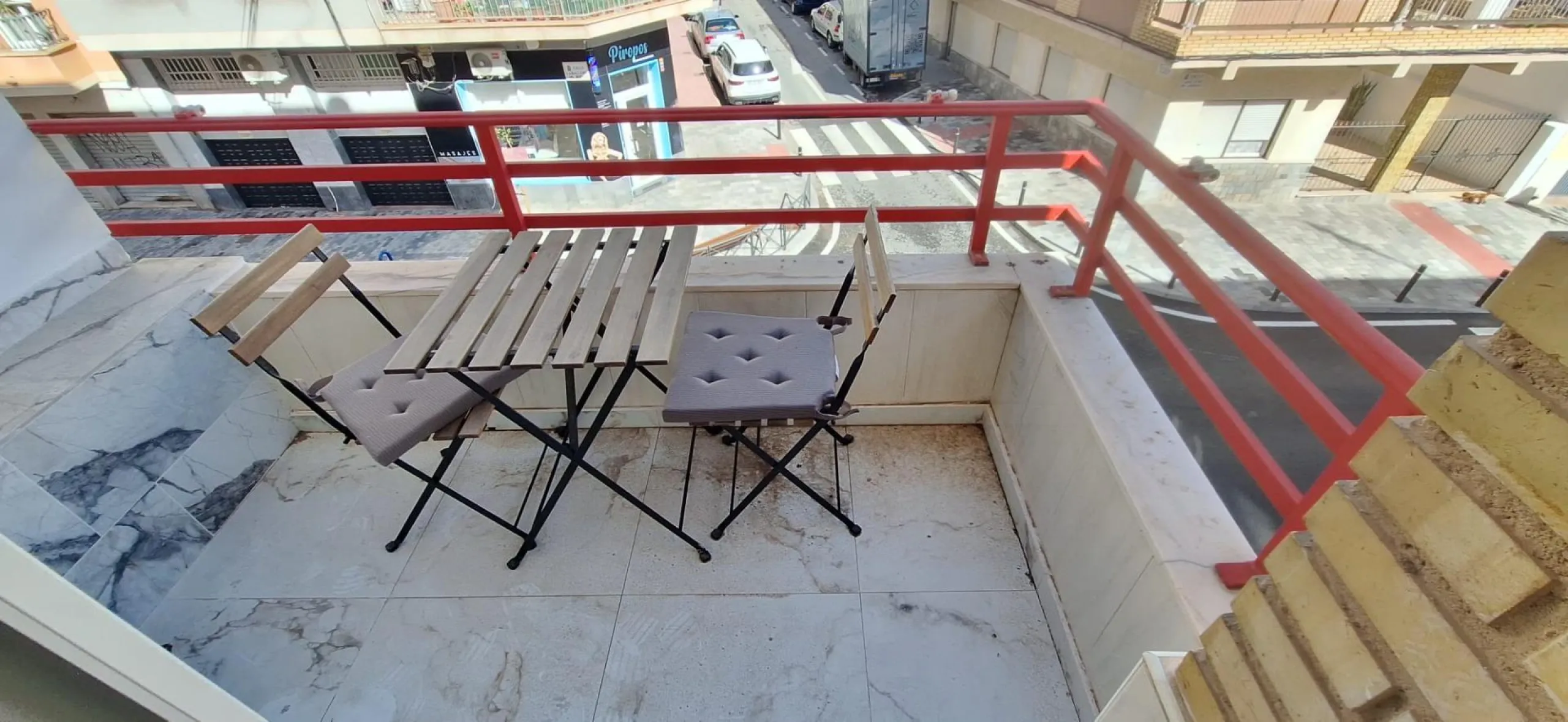 Modern renovated apartment just 400 meters from the sea in Torrevieja