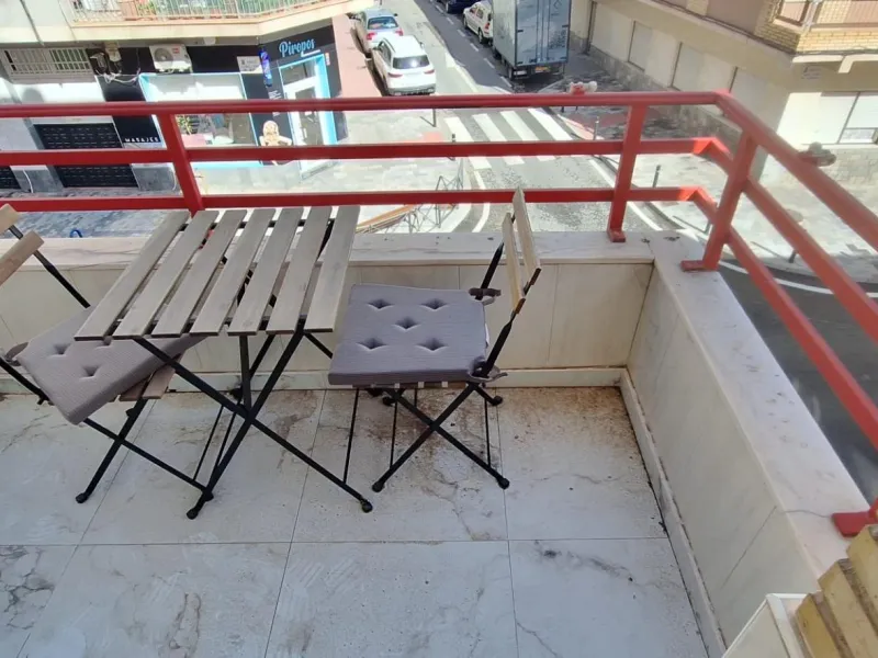Modern renovated apartment just 400 meters from the sea in Torrevieja