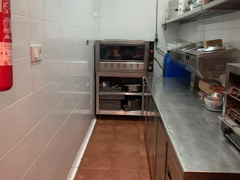 Operating restaurant «turnkey» near Los Locos and Del Cura beach